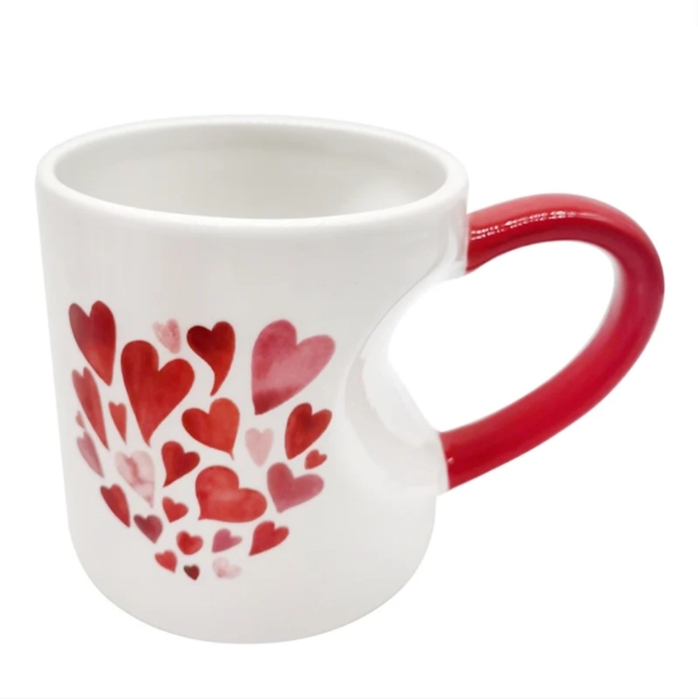 VALENTINE'S  HEART HANDLE CERAMIC MUG NEW 18 oz.